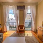 Stay As A Local! Santos Historical 6 Bedroom Apartment III