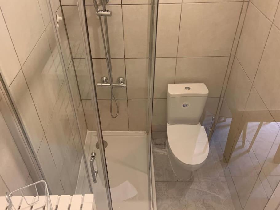 As A Local! Santos Historical 6 Bedroom Iii Apartment